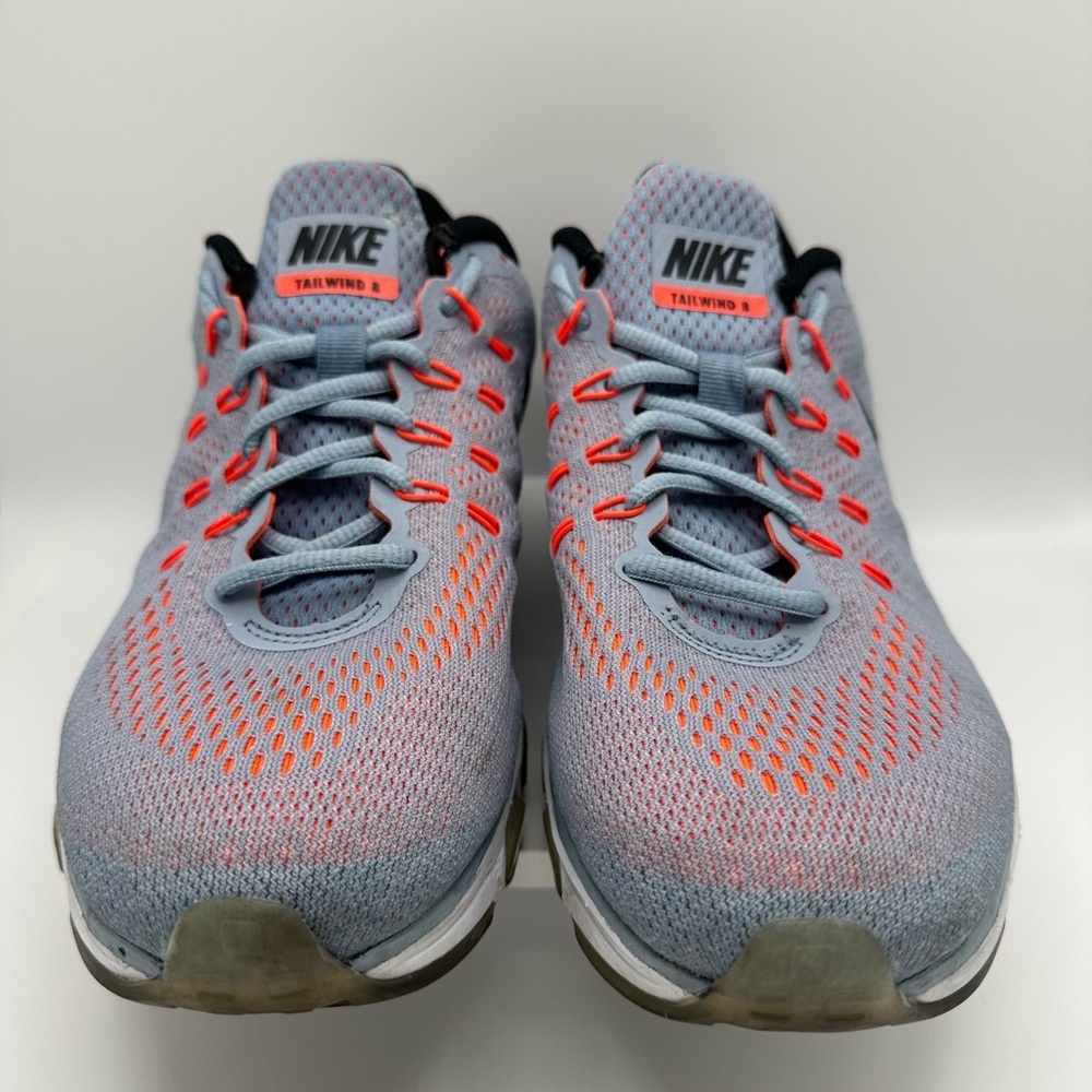 Nike Men's Light Gray and Black Athletic Running Shoes with Orange Accents - Picture 10 of 10